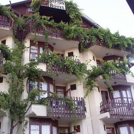 Neptun Hotel Sidé Extérieur photo